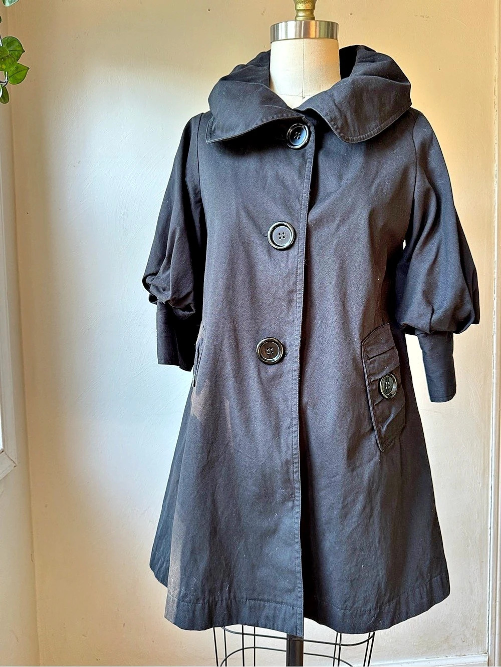 Women's Black Hazel Y2K Structural Trench Coat